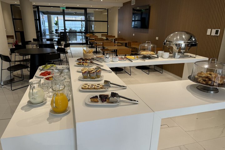 Dining 92 of 99