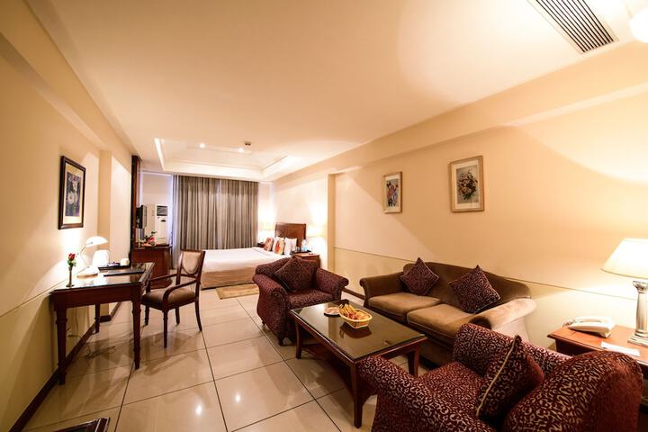 Room 7 of 21