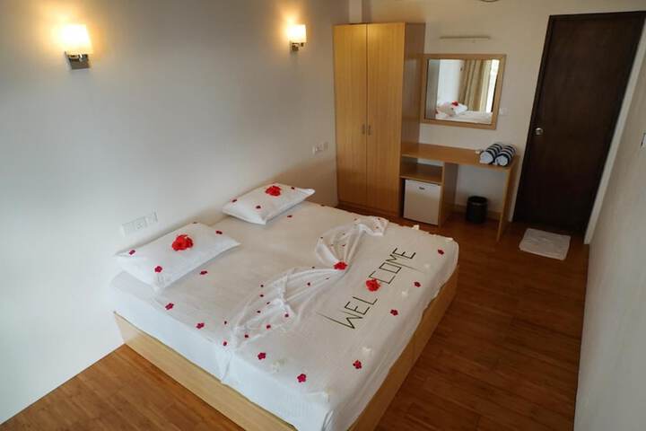 Room 9 of 59