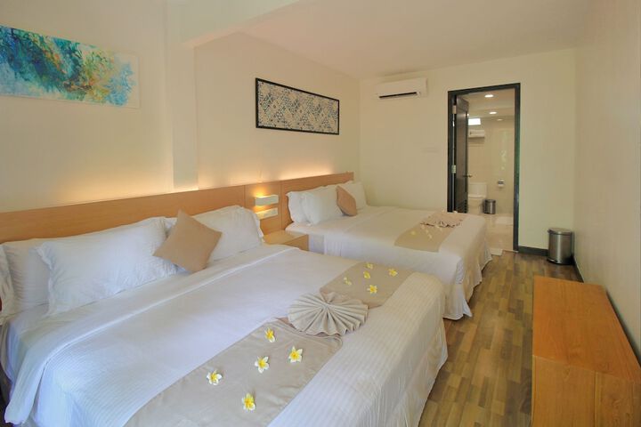 Room 7 of 75