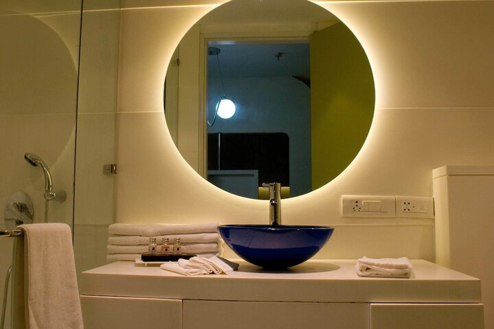 Room 18 of 47