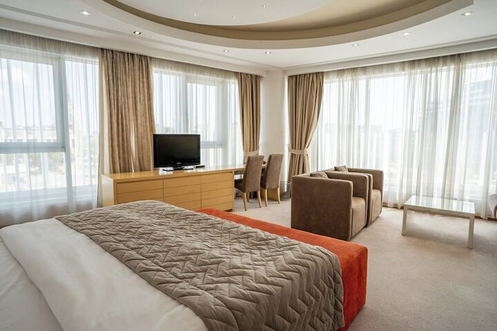 Room 10 of 58