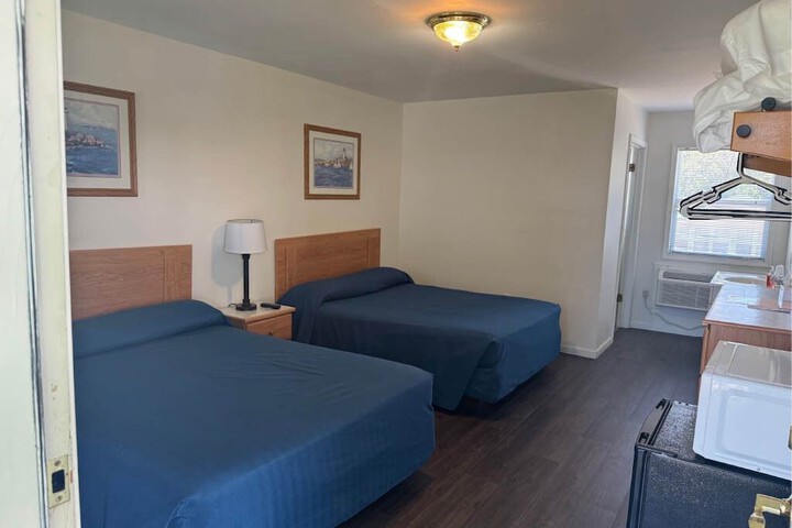 Room 6 of 59