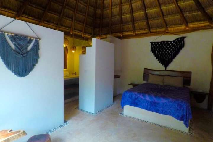 Room 7 of 26