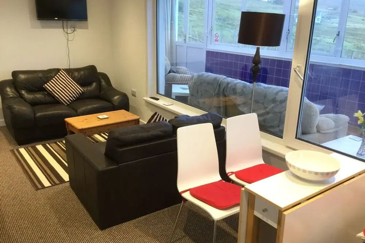 Room 3 of 12