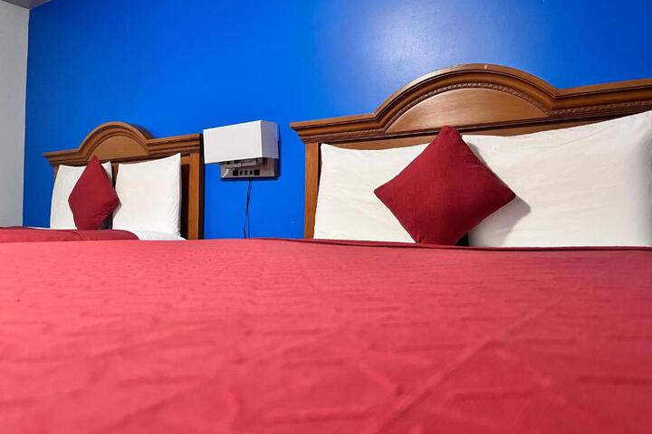 Deluxe Double Room (5 of 19)