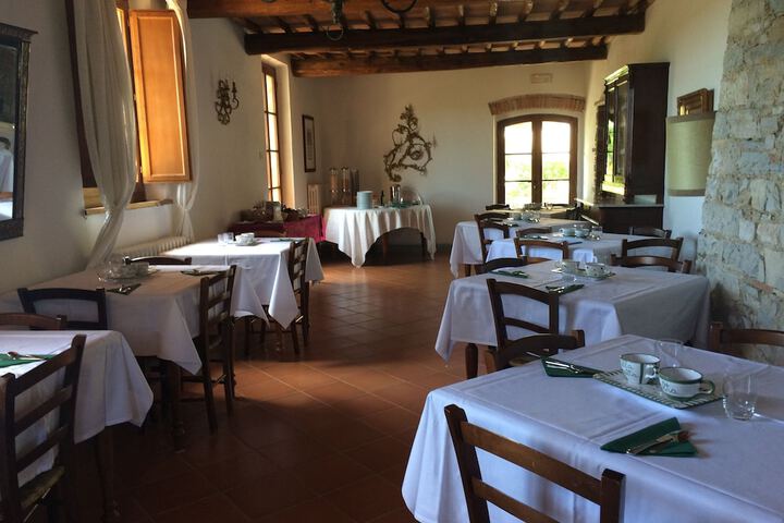 Dining 48 of 85