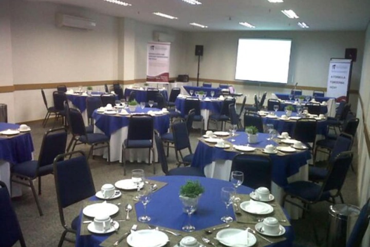 Ballroom/Hall 43 of 56