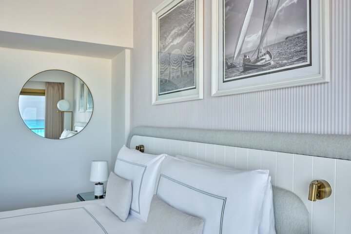 Room 41 of 115