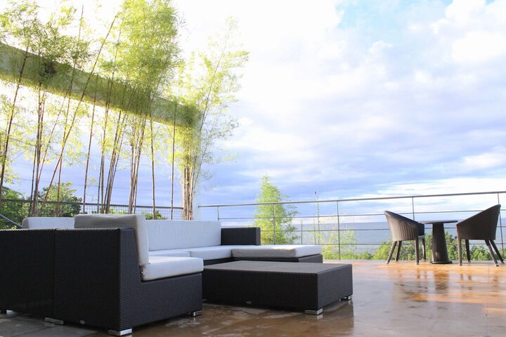 Sundeck 149 of 159