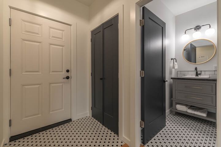 Room 57 of 103