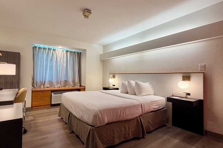 Room 31 of 48
