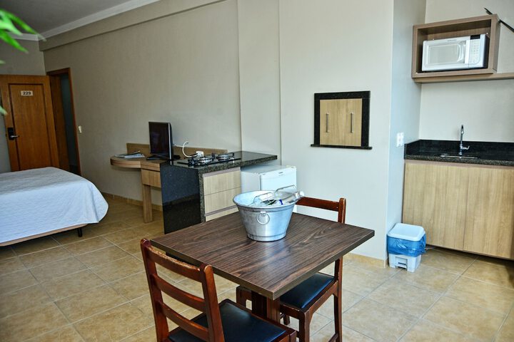 Room 7 of 50