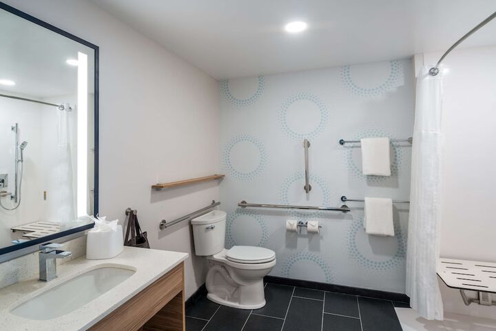 Bathroom shower