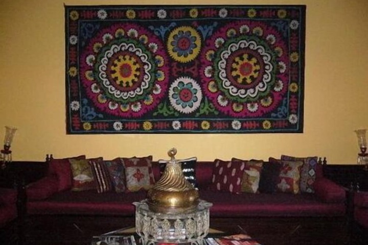 Room 11 of 29