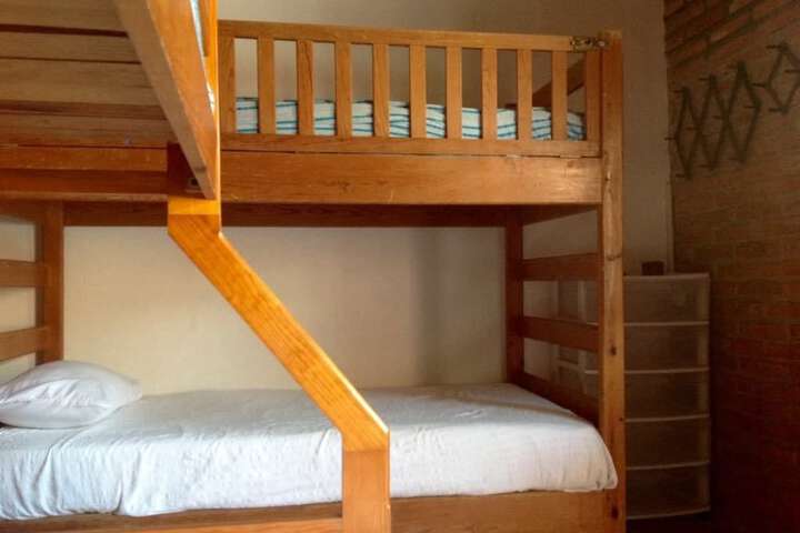 Room 2 of 60
