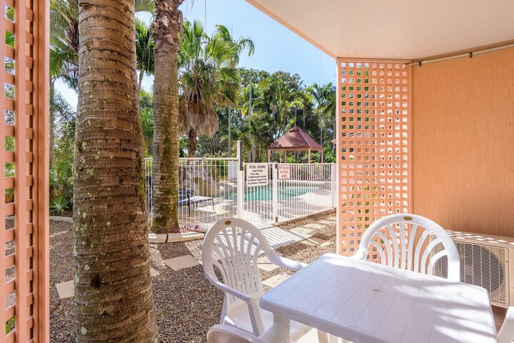 Terrace/Patio 8 of 17