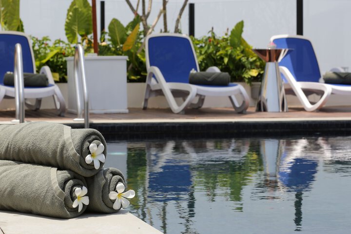 Pool 73 of 155