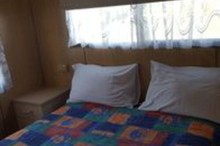 Room 11 of 19