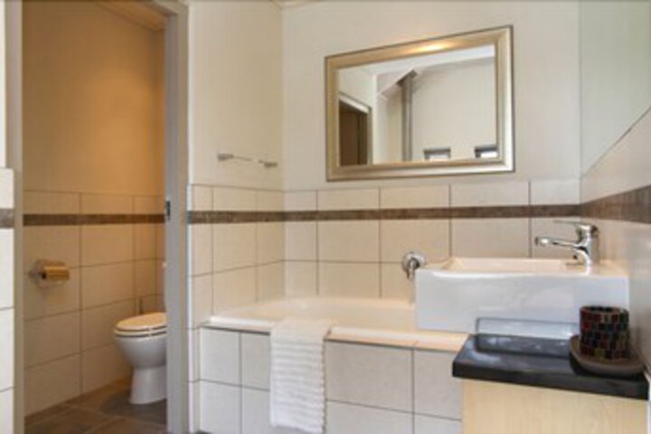 Room 4 of 21