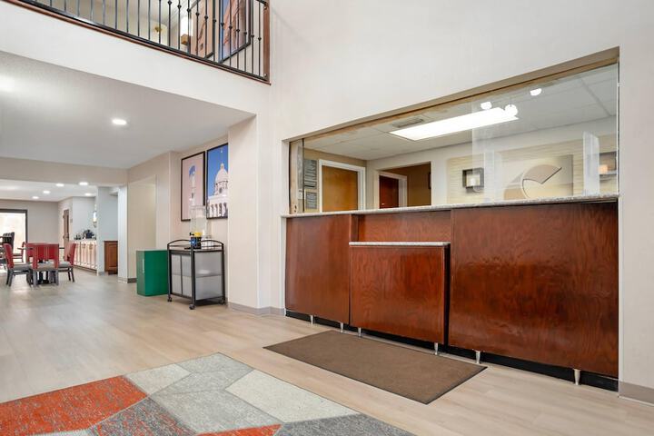 Hotel Interior 3 of 39