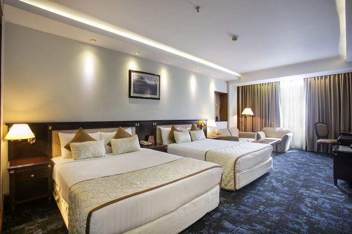 Room 45 of 258