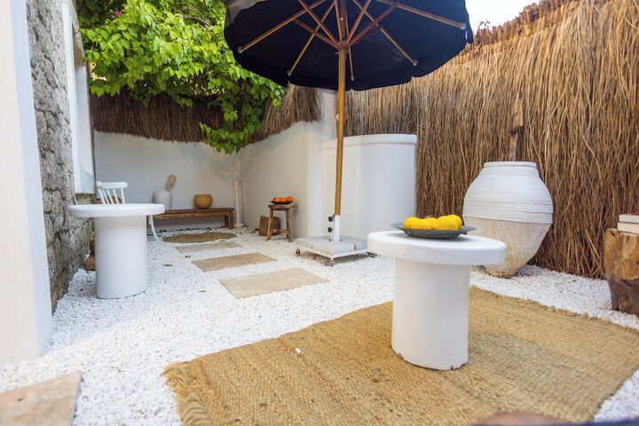 Terrace/Patio 50 of 68