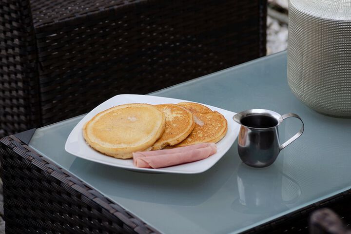 Breakfast/Coffee Service 46 of 53