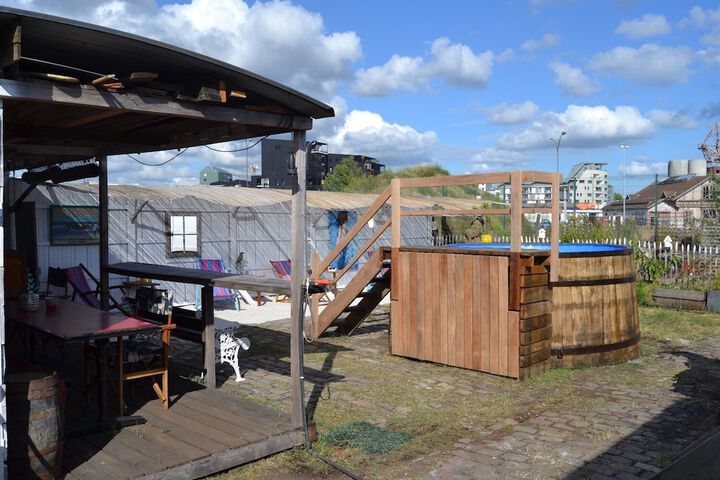 Terrace/Patio 102 of 122