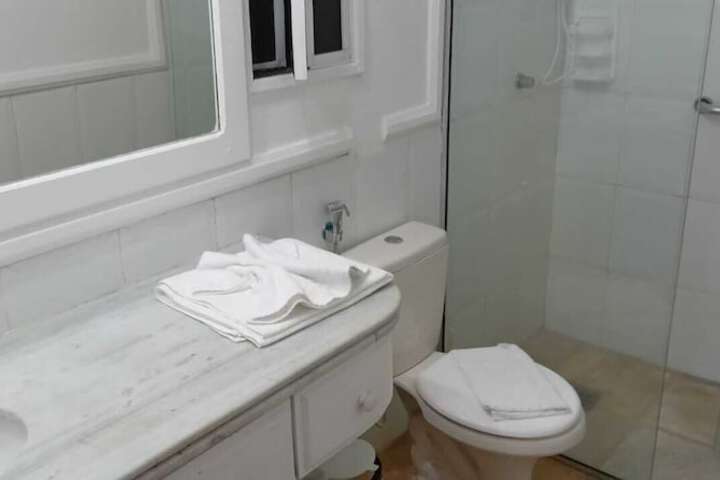 Room 14 of 60