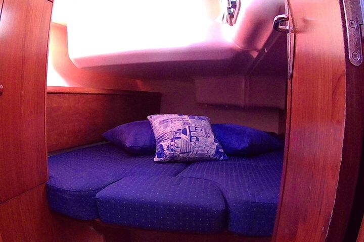 Room 3 of 33