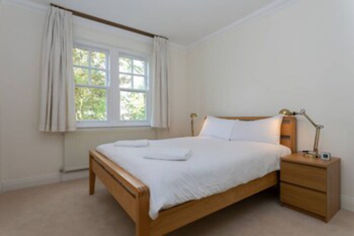 Room 18 of 19
