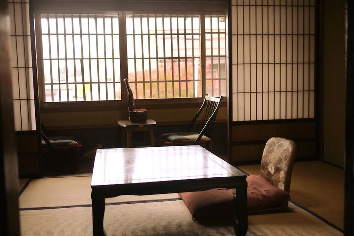 Room 9 of 55