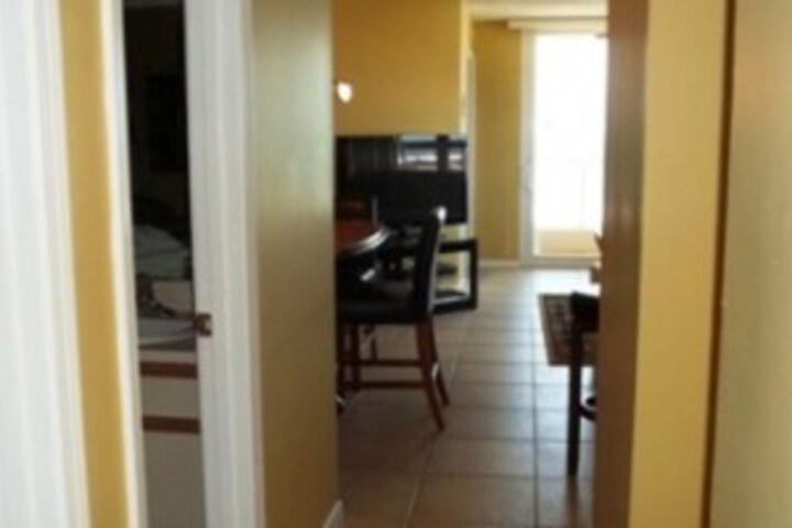 Room 13 of 25