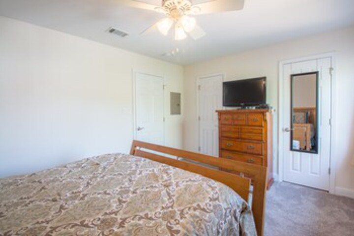 Room 15 of 16