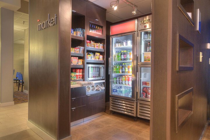 Snack bar