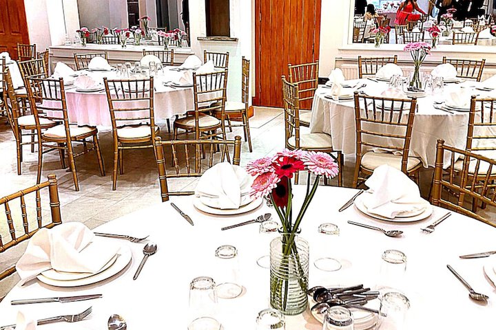 Dining 180 of 208
