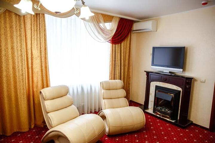 Room 15 of 46