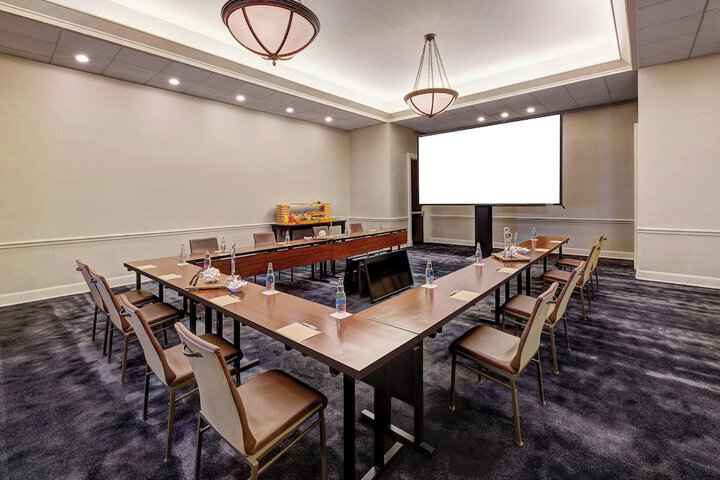 Meeting facility