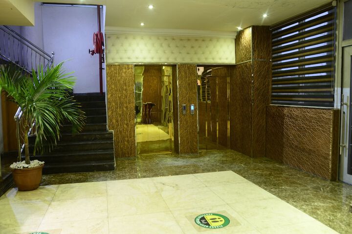 Hotel Interior 4 of 71