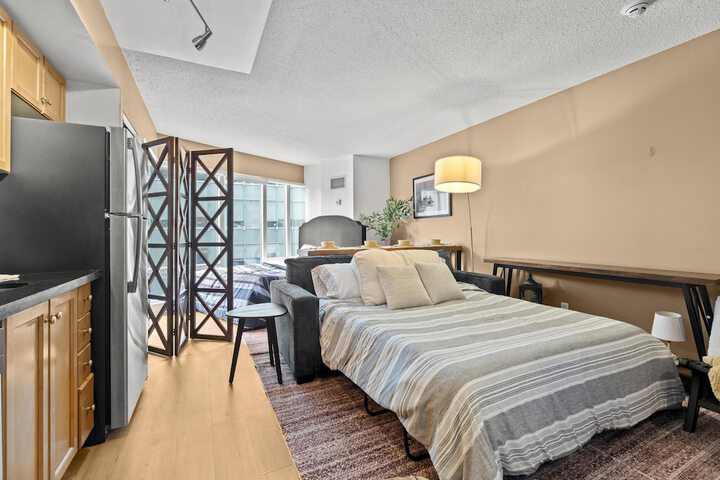 Room 12 of 39