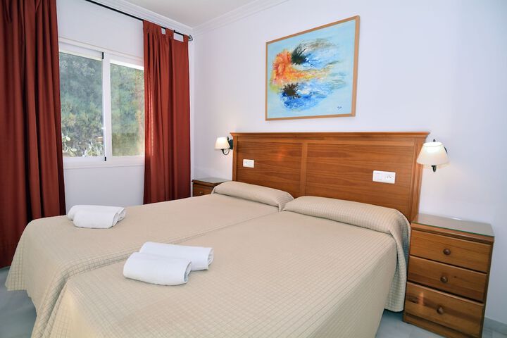 Room 7 of 48