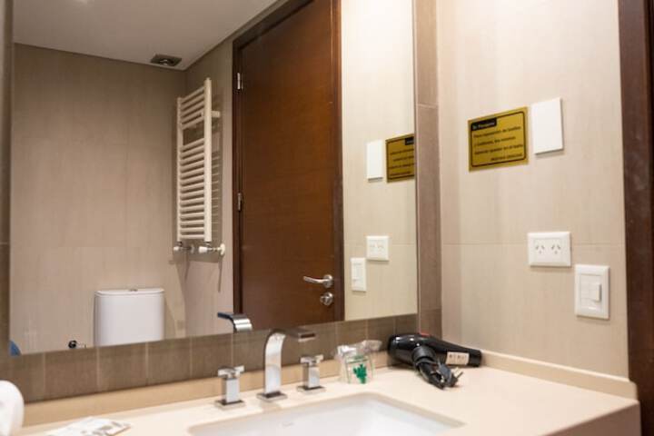 Room 55 of 76