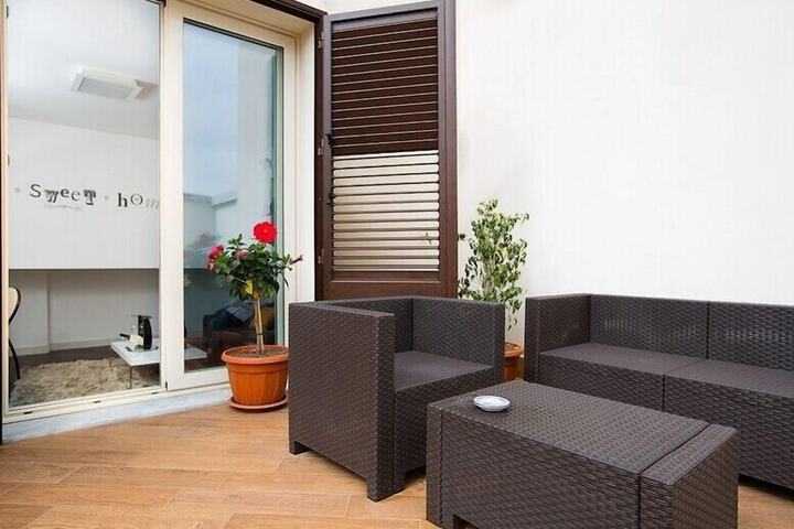 Terrace/Patio 37 of 60