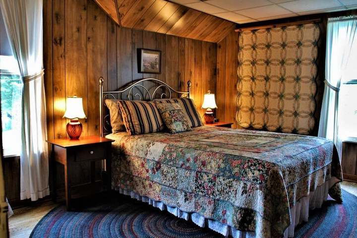 Room 5 of 19