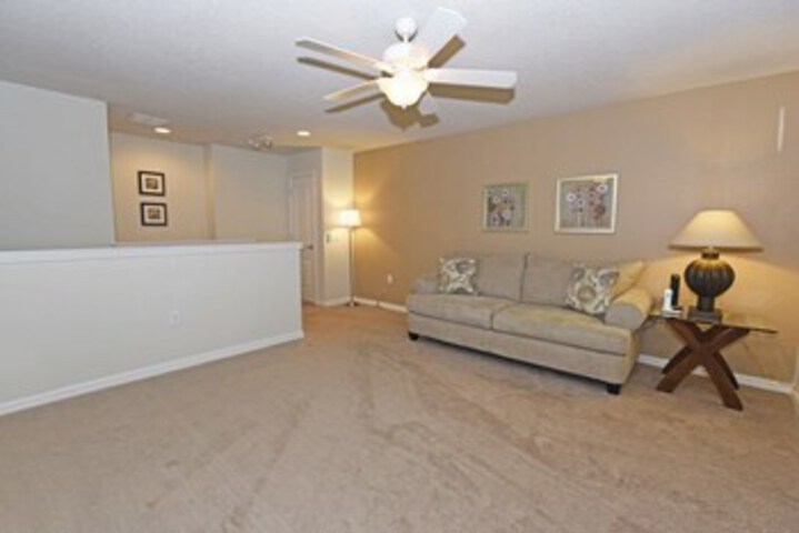 Room 8 of 22