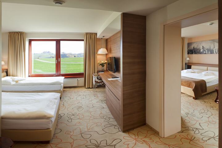Children's theme room