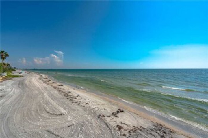 Beach 10 of 41