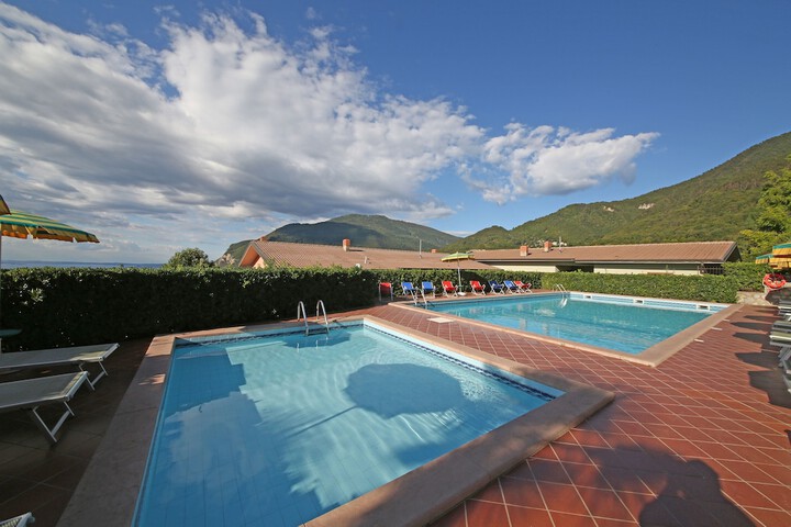 Pool Hotel