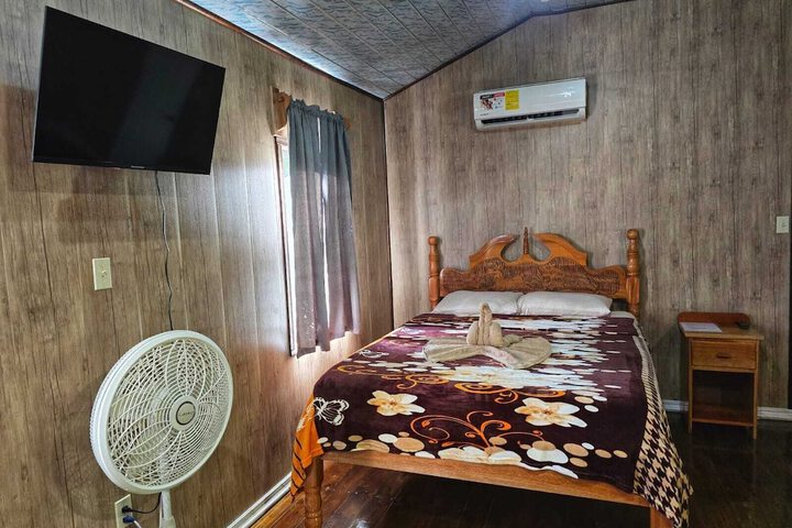 Room 10 of 53